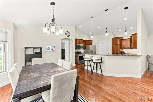 278 Shadowbrooke, Troy, IL 62294