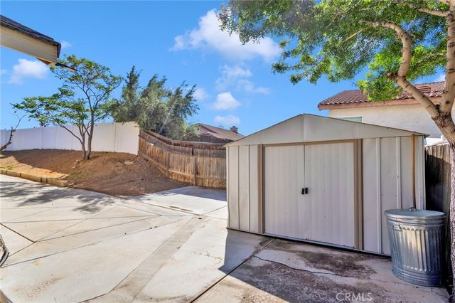 14386 Stone Creek Trail, Hesperia, CA 92344