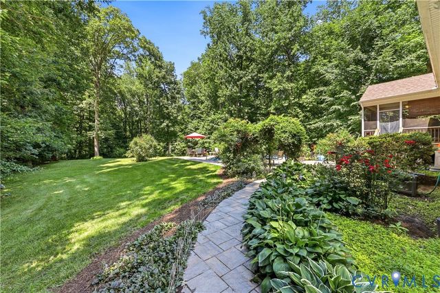 7004 Kimberly Jane Ct, Sandston, VA 23150