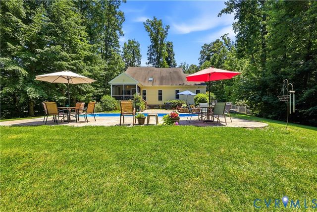 7004 Kimberly Jane Ct, Sandston, VA 23150