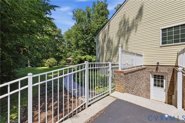 7004 Kimberly Jane Ct, Sandston, VA 23150