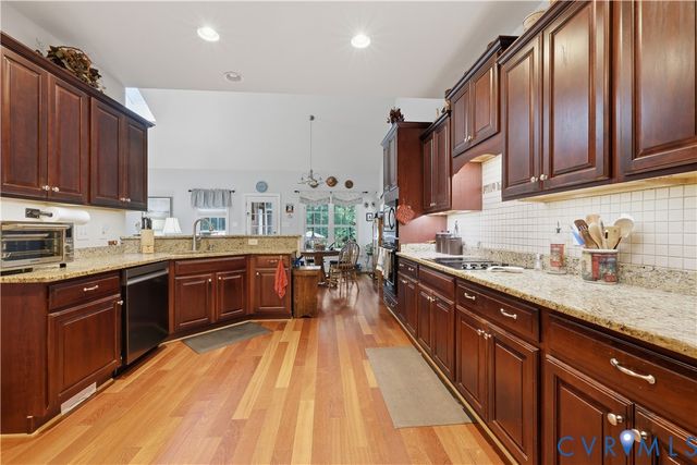 7004 Kimberly Jane Ct, Sandston, VA 23150