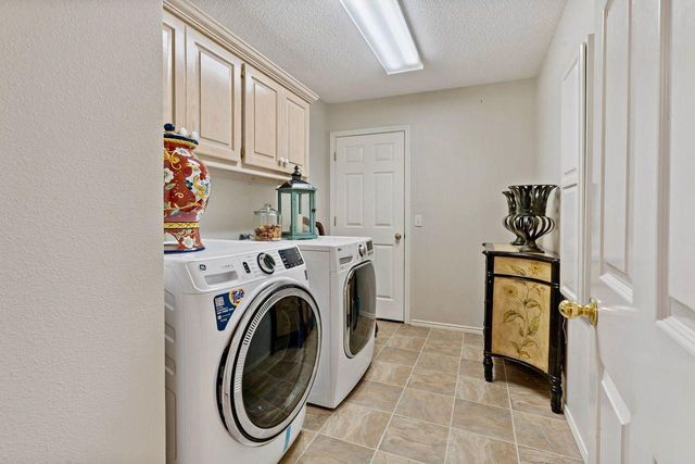 330 39th Street SE, Paris, TX 75462