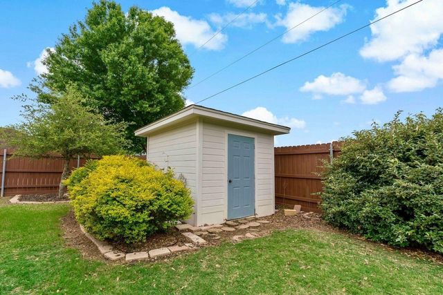 330 39th Street SE, Paris, TX 75462