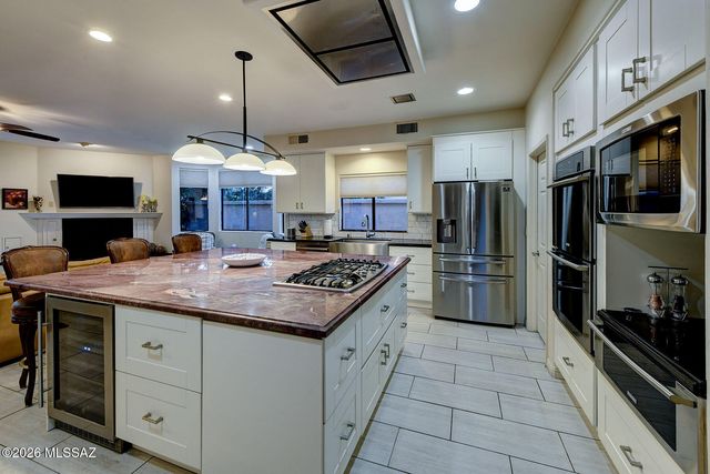 6081 N Vía Del Tecaco, Tucson, AZ 85718