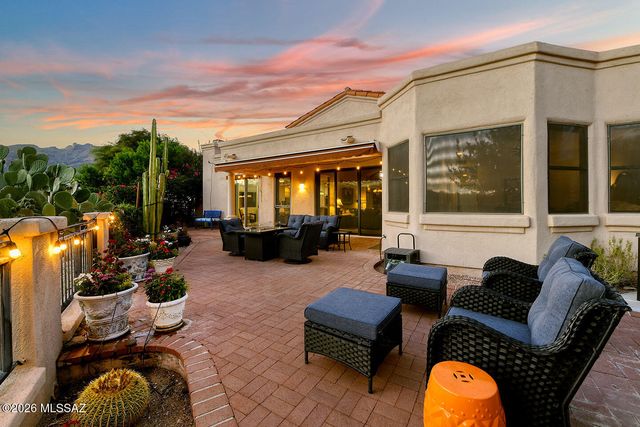 6081 N Vía Del Tecaco, Tucson, AZ 85718