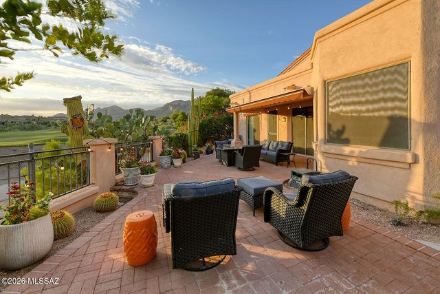 6081 N Vía Del Tecaco, Tucson, AZ 85718