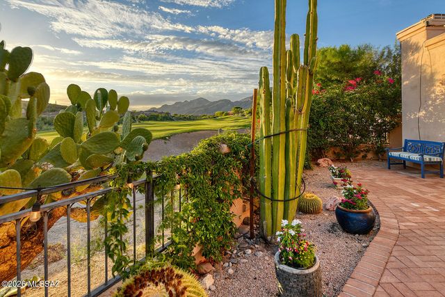 6081 N Vía Del Tecaco, Tucson, AZ 85718