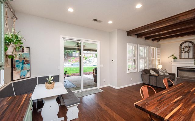 3110 Del Oro Dr, Loomis, CA 95650