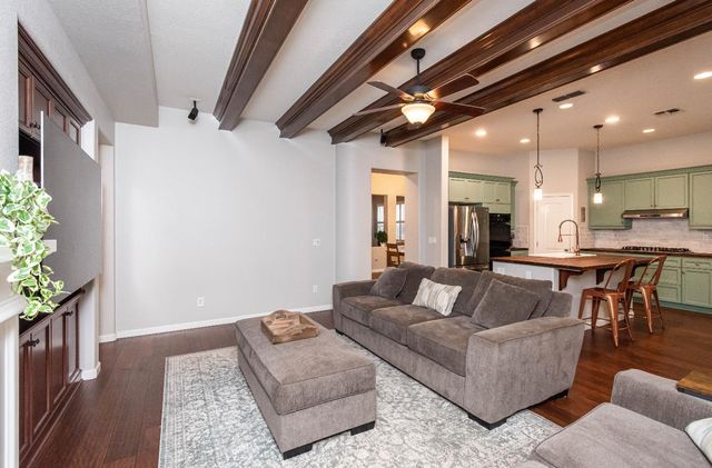 3110 Del Oro Dr, Loomis, CA 95650