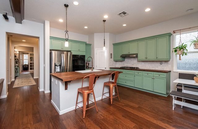 3110 Del Oro Dr, Loomis, CA 95650