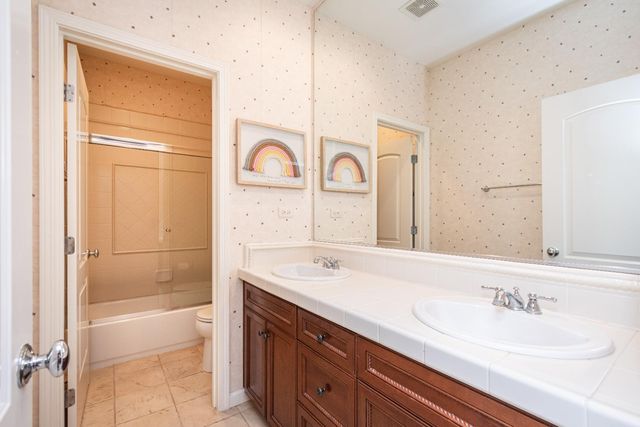 3110 Del Oro Dr, Loomis, CA 95650