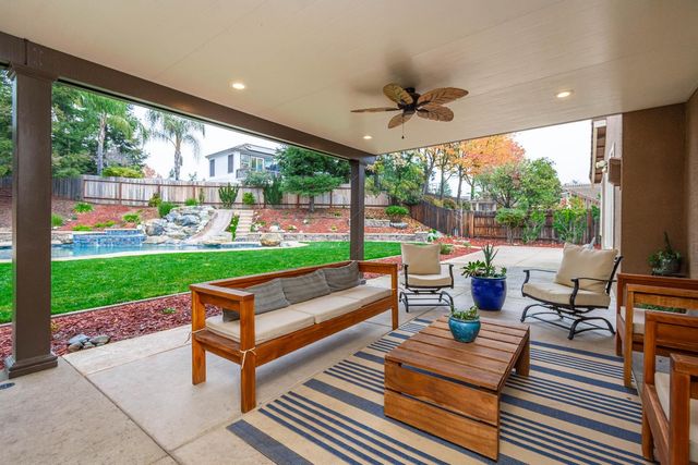 3110 Del Oro Dr, Loomis, CA 95650