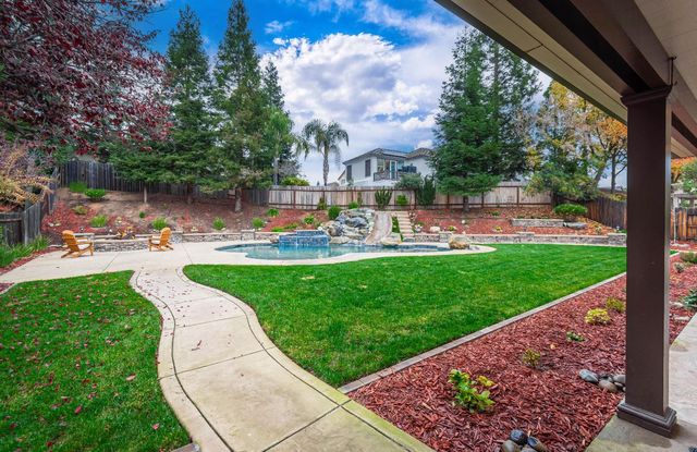 3110 Del Oro Dr, Loomis, CA 95650