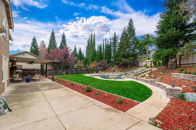 3110 Del Oro Dr, Loomis, CA 95650