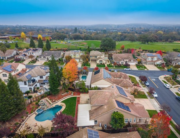 3110 Del Oro Dr, Loomis, CA 95650