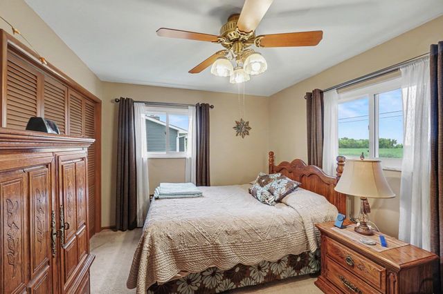 860 N Knight Road, Essexville, MI 48732