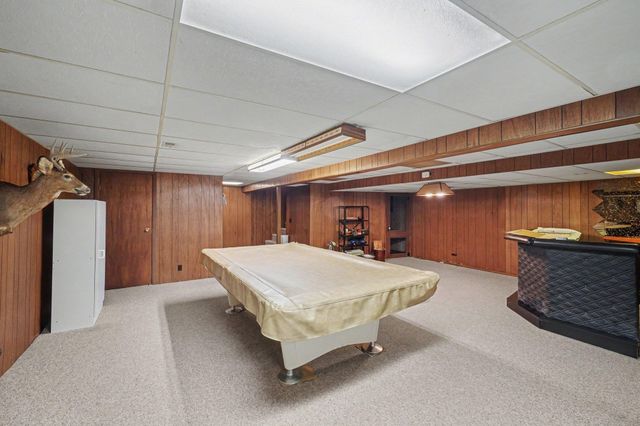 860 N Knight Road, Essexville, MI 48732