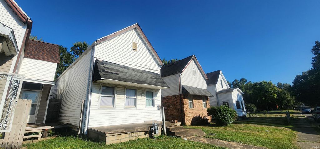 1029 N 4Th Avenue, Evansville, IN 47710