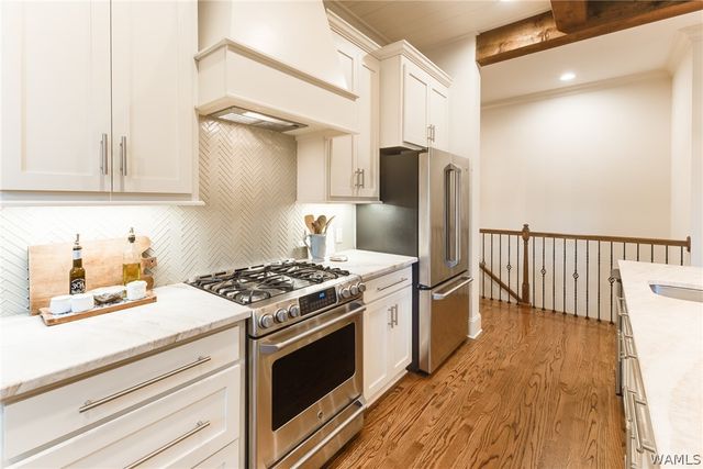 6325 Woodlands Trail Place, Tuscaloosa, AL 35406
