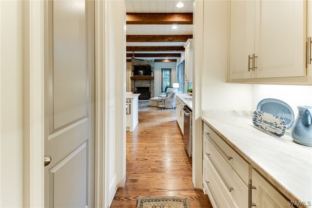 6325 Woodlands Trail Place, Tuscaloosa, AL 35406