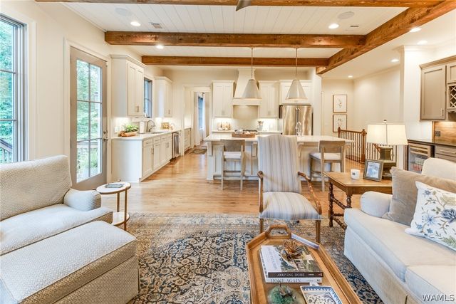 6325 Woodlands Trail Place, Tuscaloosa, AL 35406