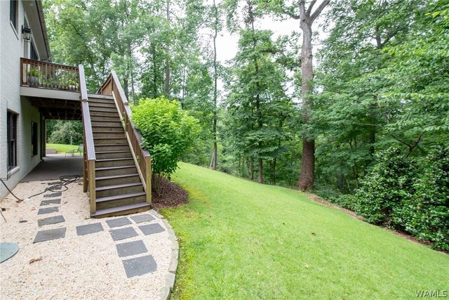 6325 Woodlands Trail Place, Tuscaloosa, AL 35406