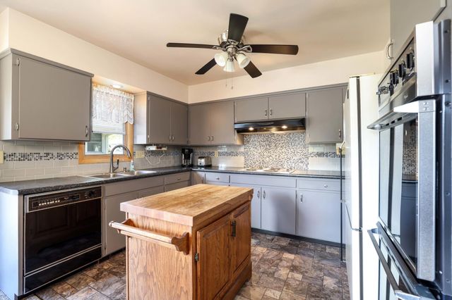 3305 18th Avenue NW, Rochester, MN 55901