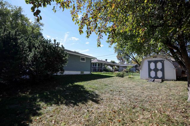 3305 18th Avenue NW, Rochester, MN 55901