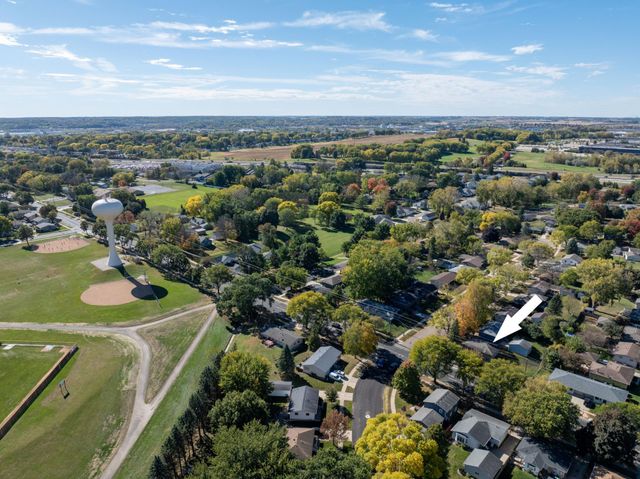 3305 18th Avenue NW, Rochester, MN 55901