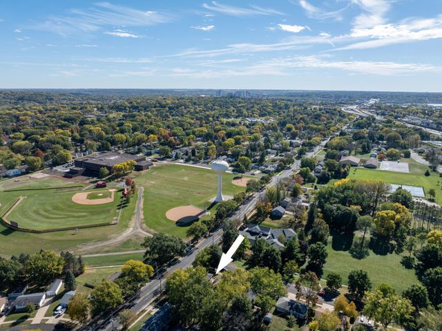 3305 18th Avenue NW, Rochester, MN 55901