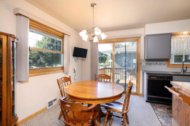 3305 18th Avenue NW, Rochester, MN 55901