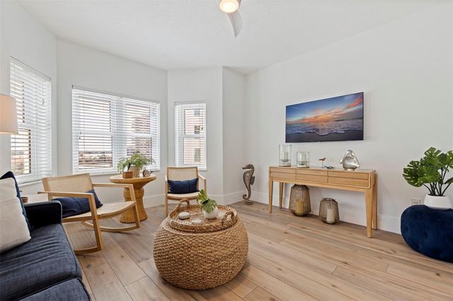 1586 GULF BOULEVARD 2501, Clearwater Beach, FL 33767