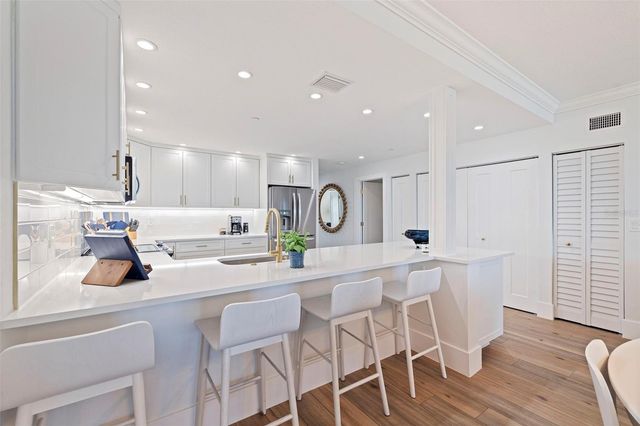 1586 GULF BOULEVARD 2501, Clearwater Beach, FL 33767
