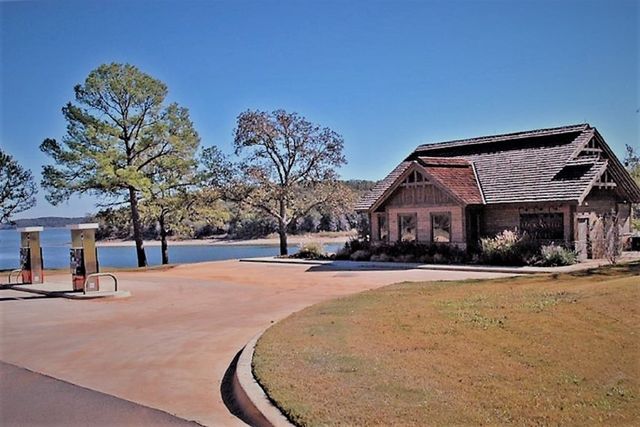 573 Sycamore Hills Loop, Gordonville, TX 76245
