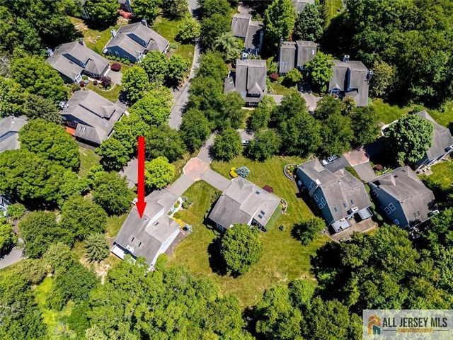 2 Mimosa Court, South Brunswick, NJ 08540