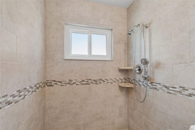 9771 37TH STREET N, Pinellas Park, FL 33782