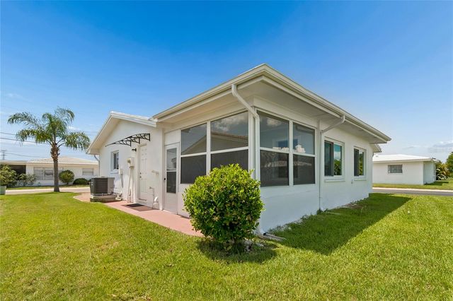 9771 37TH STREET N, Pinellas Park, FL 33782