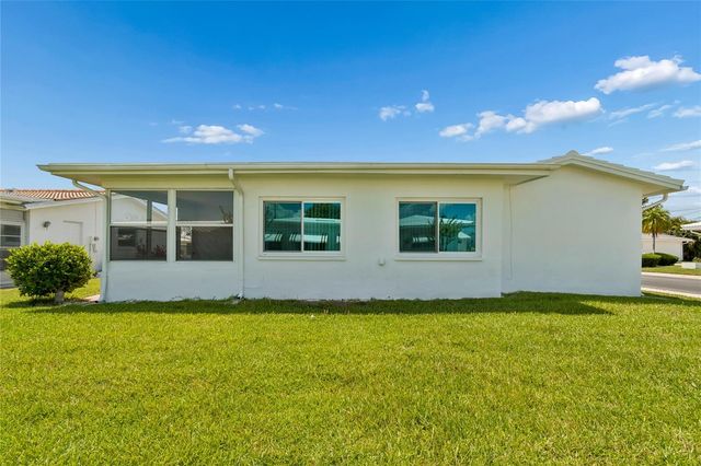 9771 37TH STREET N, Pinellas Park, FL 33782
