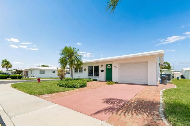 9771 37TH STREET N, Pinellas Park, FL 33782