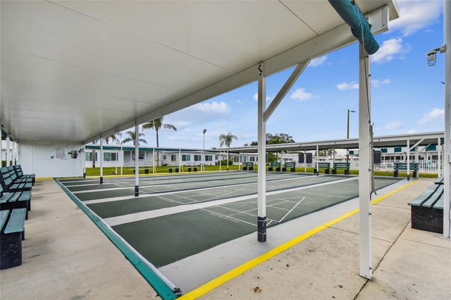 9771 37TH STREET N, Pinellas Park, FL 33782