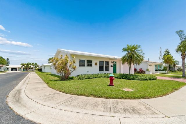 9771 37TH STREET N, Pinellas Park, FL 33782