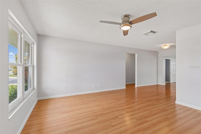 9771 37TH STREET N, Pinellas Park, FL 33782