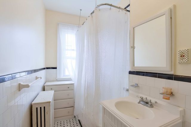 52 Strathmore Rd 44, Boston, MA 02135