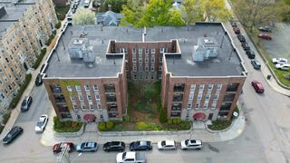 52 Strathmore Rd 44, Boston, MA 02135