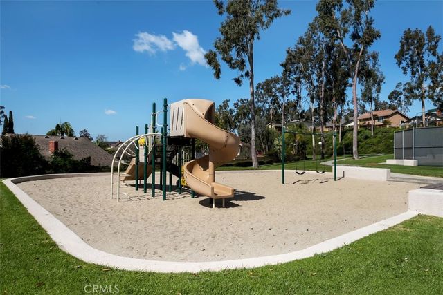 1756 Deerwood Drive, Fullerton, CA 92833