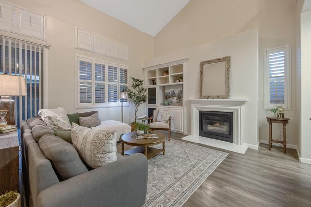 1608 N Oliveto Court, Visalia, CA 93291