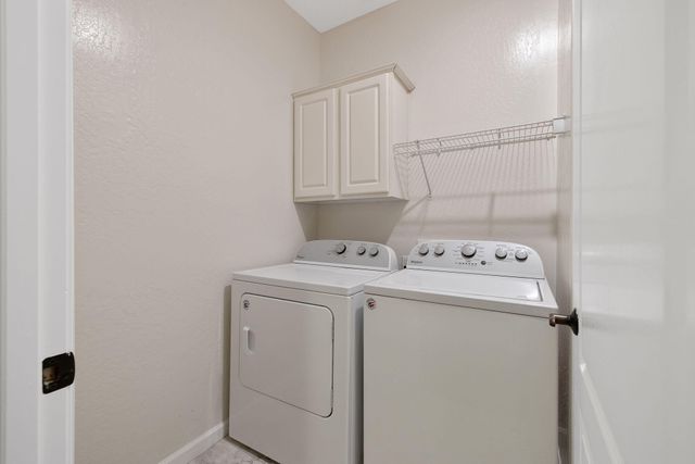 1608 N Oliveto Court, Visalia, CA 93291