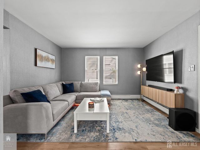 212 University Avenue, Metuchen, NJ 08840