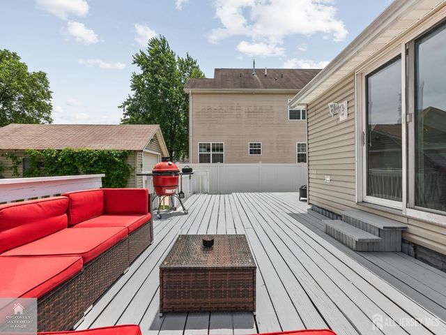 212 University Avenue, Metuchen, NJ 08840